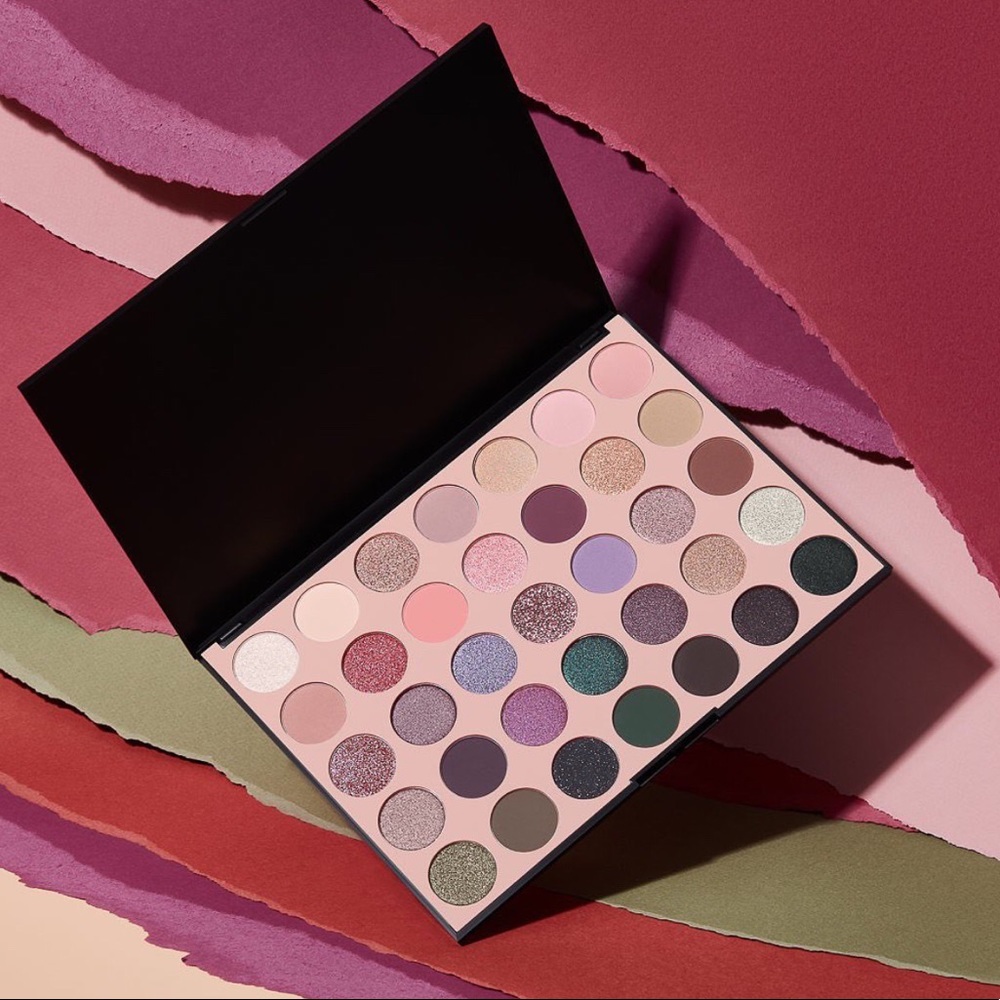 Morphe 35C Chic Artistry palette NWT
